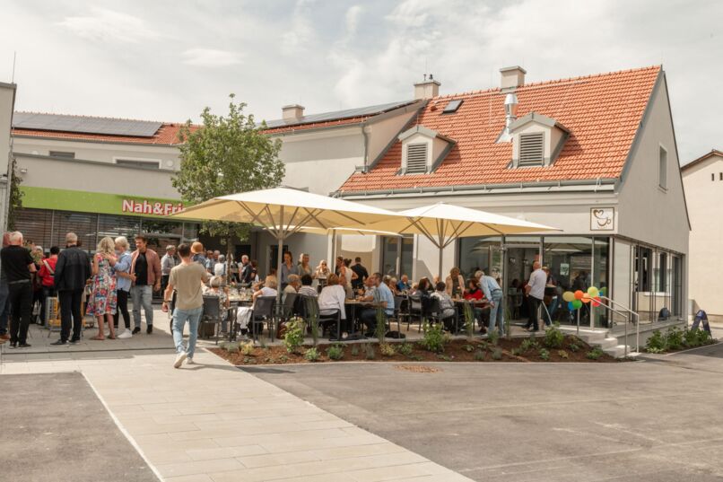 Eröffnung von Kathi's Steinfeld Café