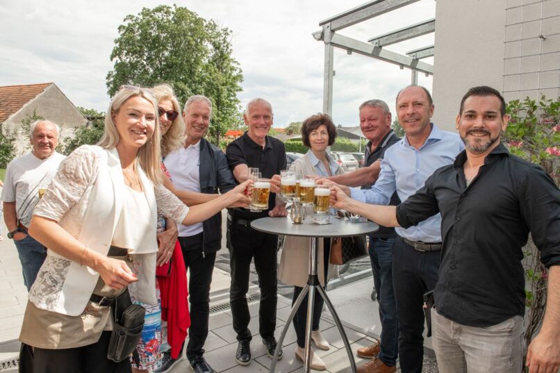 Eröffnung von Kathi's Steinfeld Café