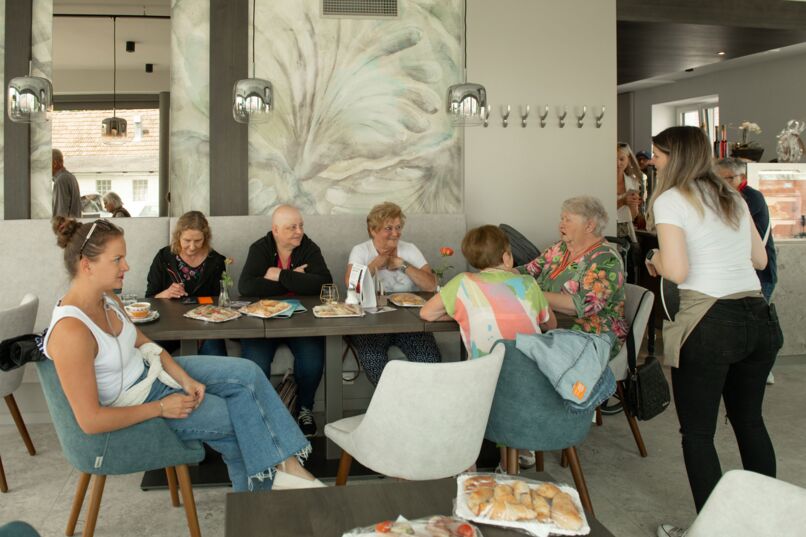 Eröffnung von Kathi's Steinfeld Café